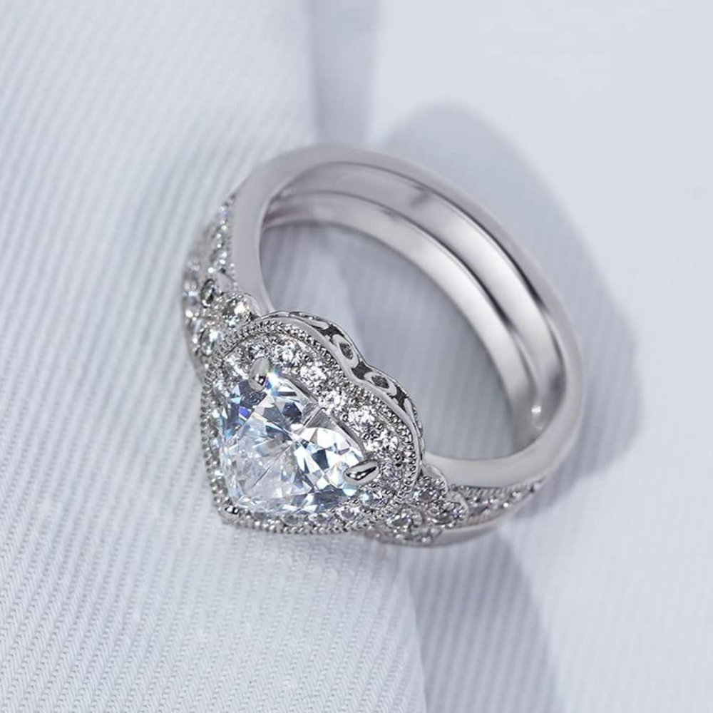 CZ Heart-Shape Antique Ring Set